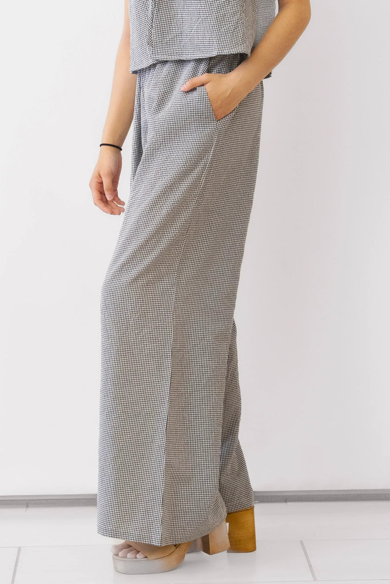 gingham seersucker pants | black