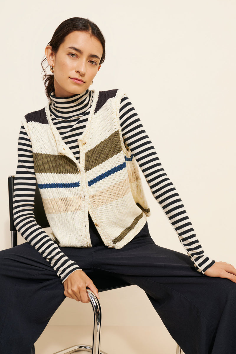 raya stripe vest