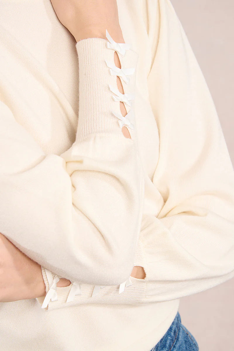 good graces bow sweater | off white