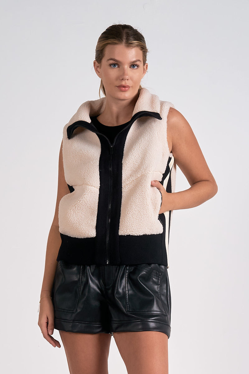 vancouver sherpa vest | off white