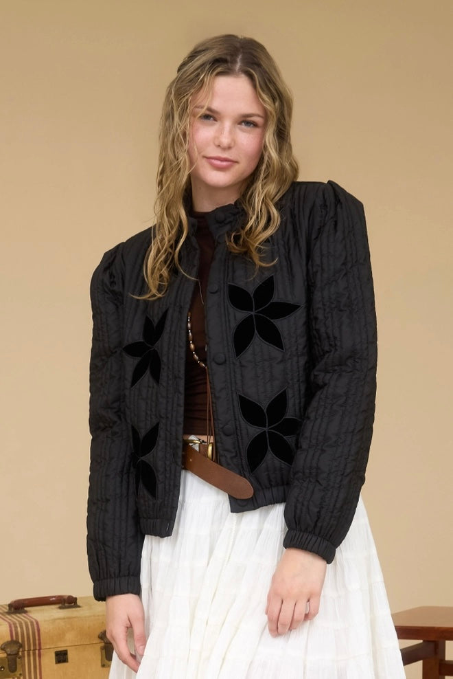 velvet flower quilted puffer | black