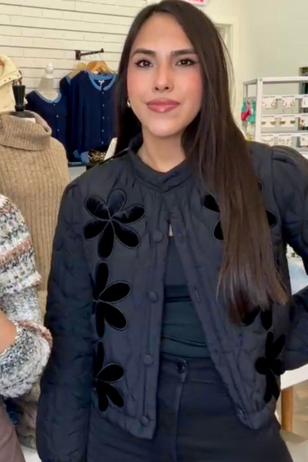 velvet flower quilted puffer | black