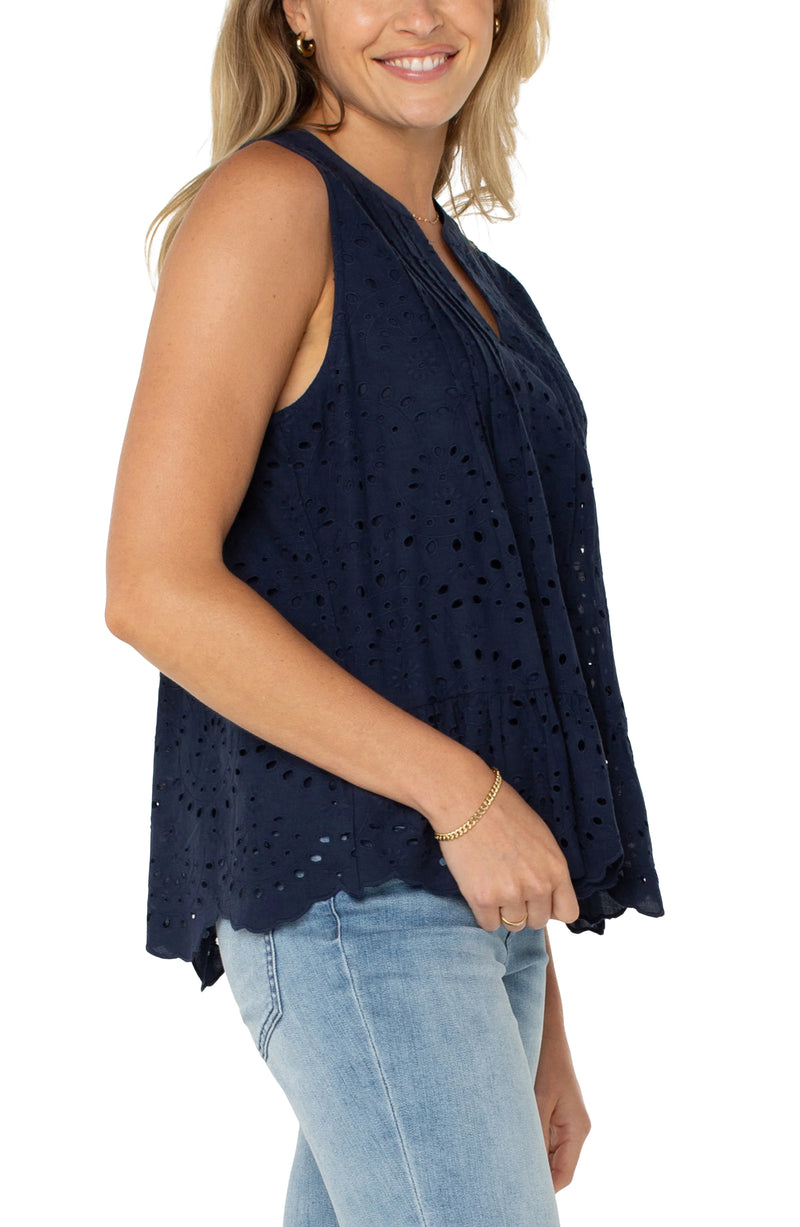 pintuck eyelet top | navy