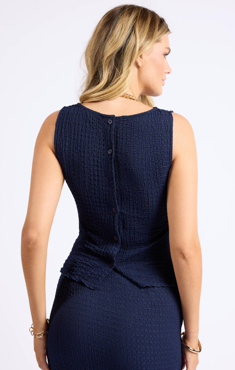 lost border popcorn stretch top | navy