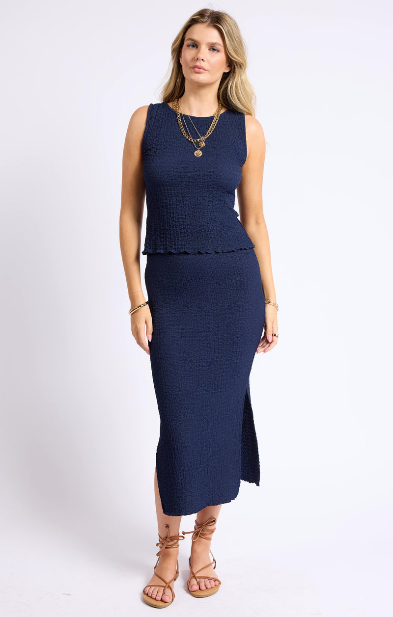 lost border popcorn midi skirt | navy